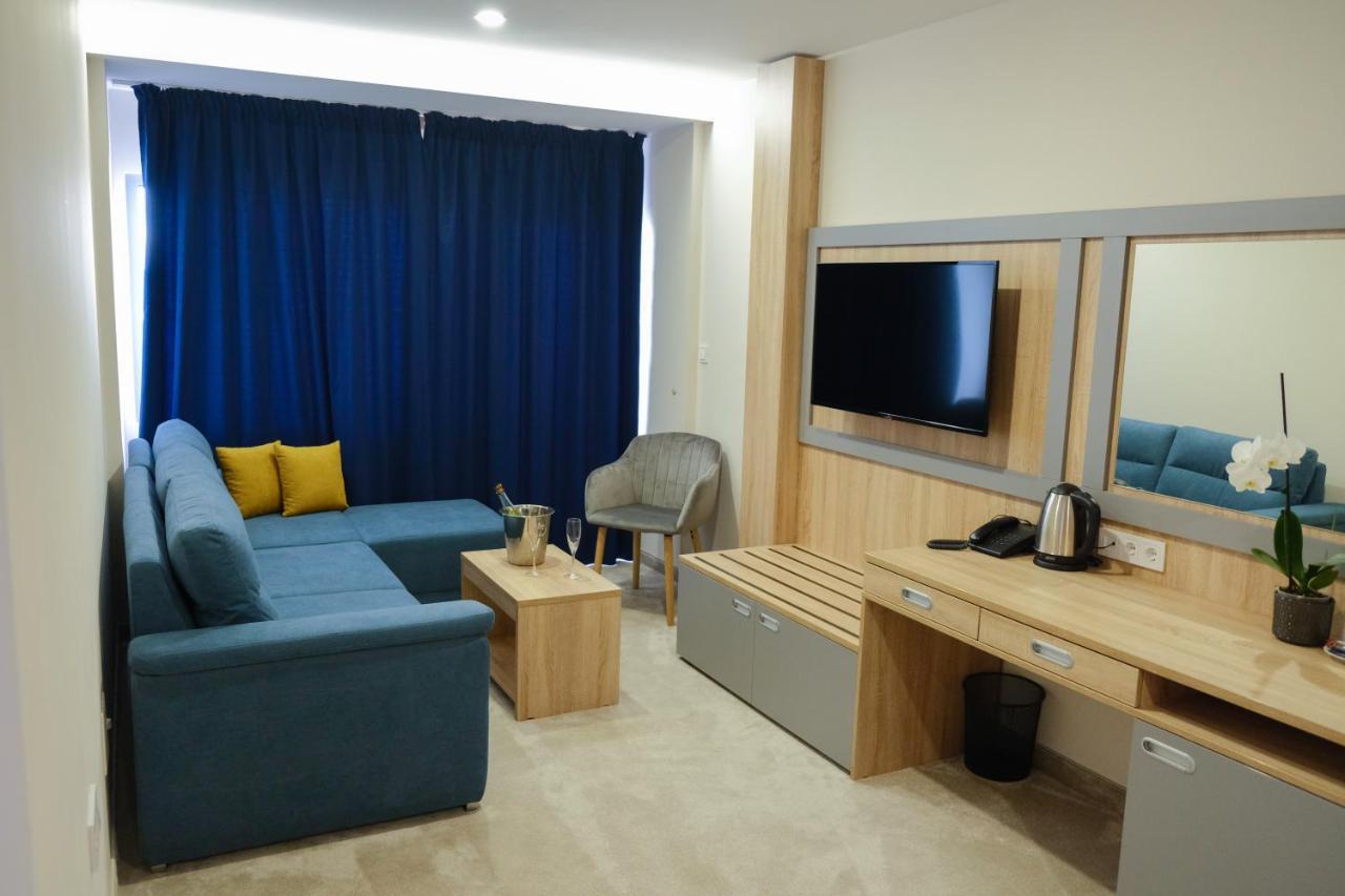 Sps Hotel Plovdiv Bagian luar foto