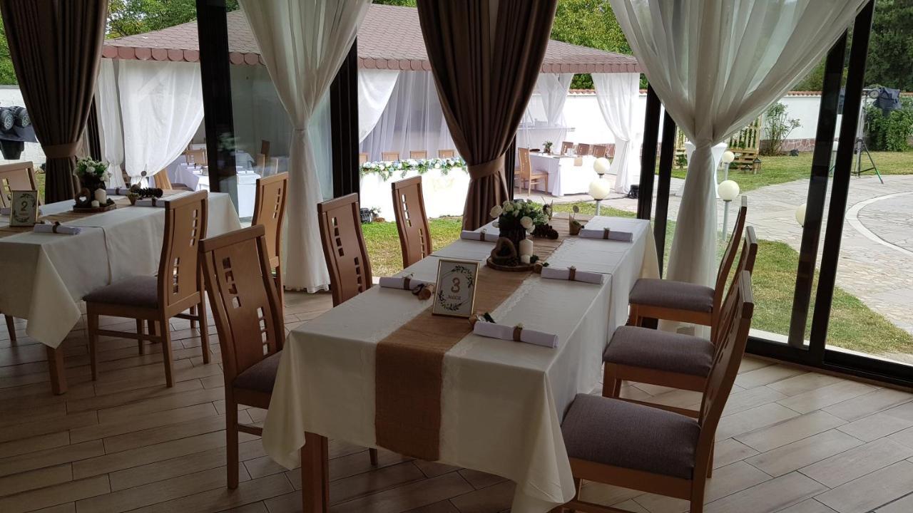 Sps Hotel Plovdiv Bagian luar foto